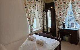 Fennessy'S Hotel